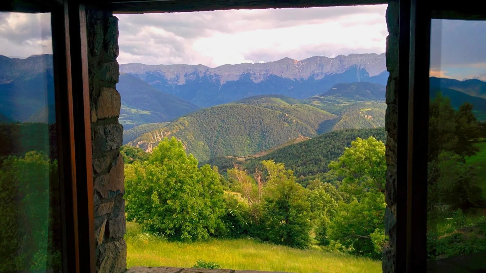 Ca L ' Isidro 3*, Musser Spain